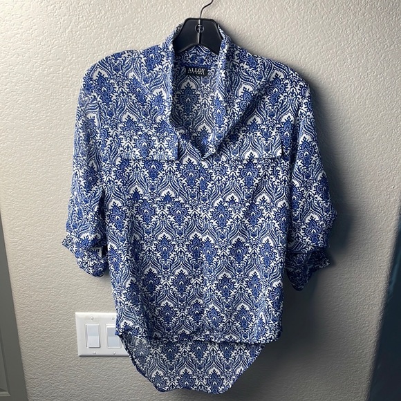 EUC Alloy Blouse - Picture 4 of 7